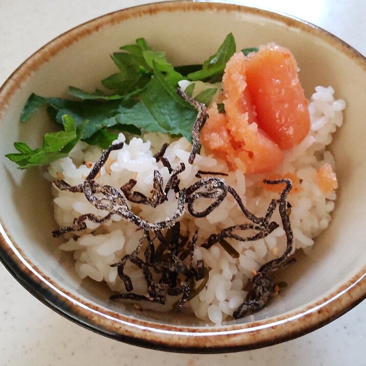 明太子と大葉と塩昆布de三色丼☆